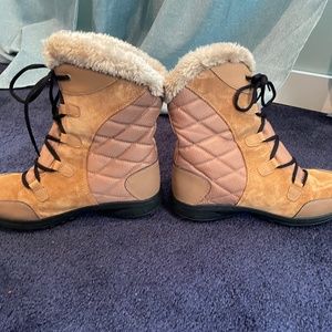 Columbia boots